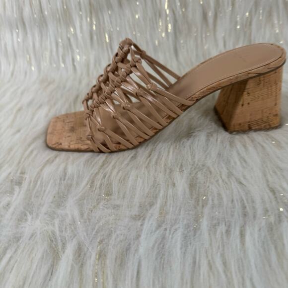Marc Fisher Colica Block Heel Sandals Tan Woven Mules Slip On Summer Size 10M - Picture 2 of 8